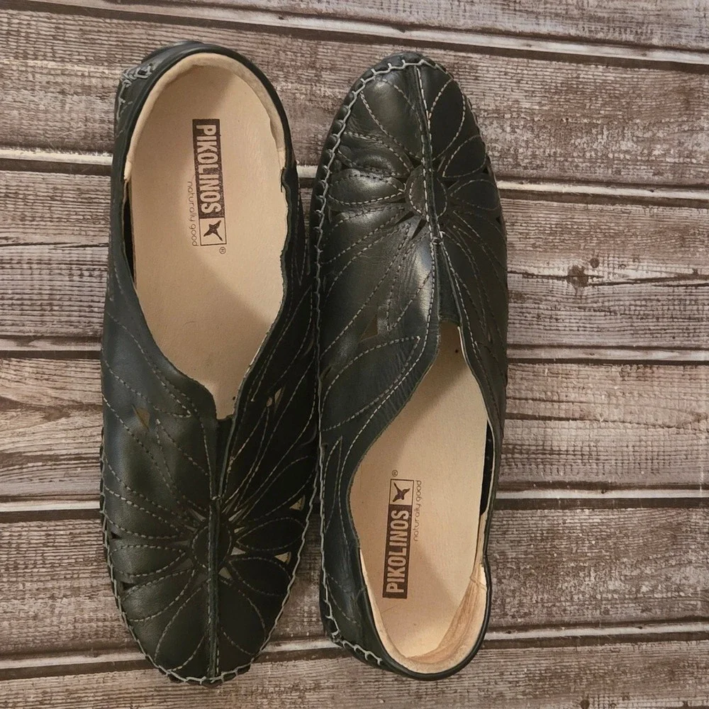 39 / 8.5-9 Pikolinos Jerez Black Leather Skimmer Floral Cutout Flats Shoes VGUC